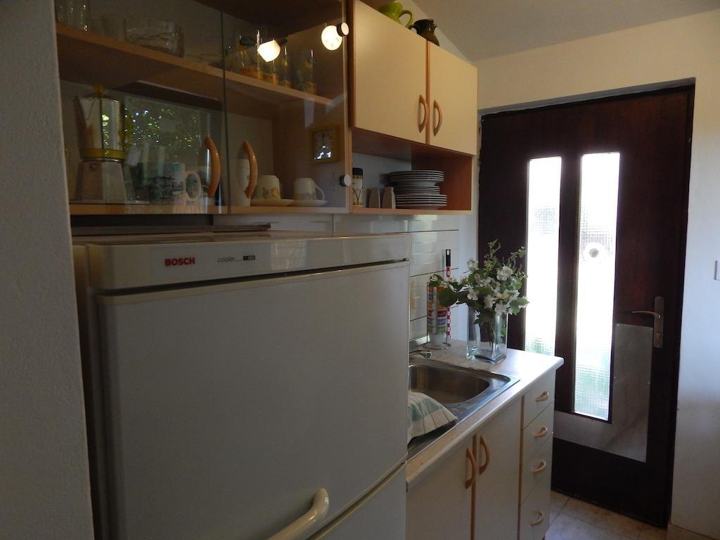 Apartment Tomato Pula Bilik gambar